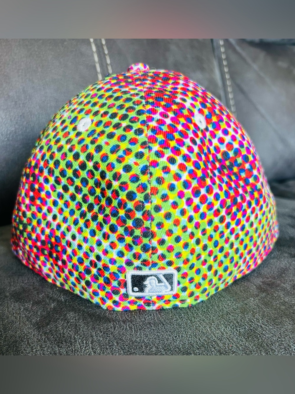 New Era Black 59FIFTY Cap with Multicolor Trim(Unisex) - Picture 3 of 5